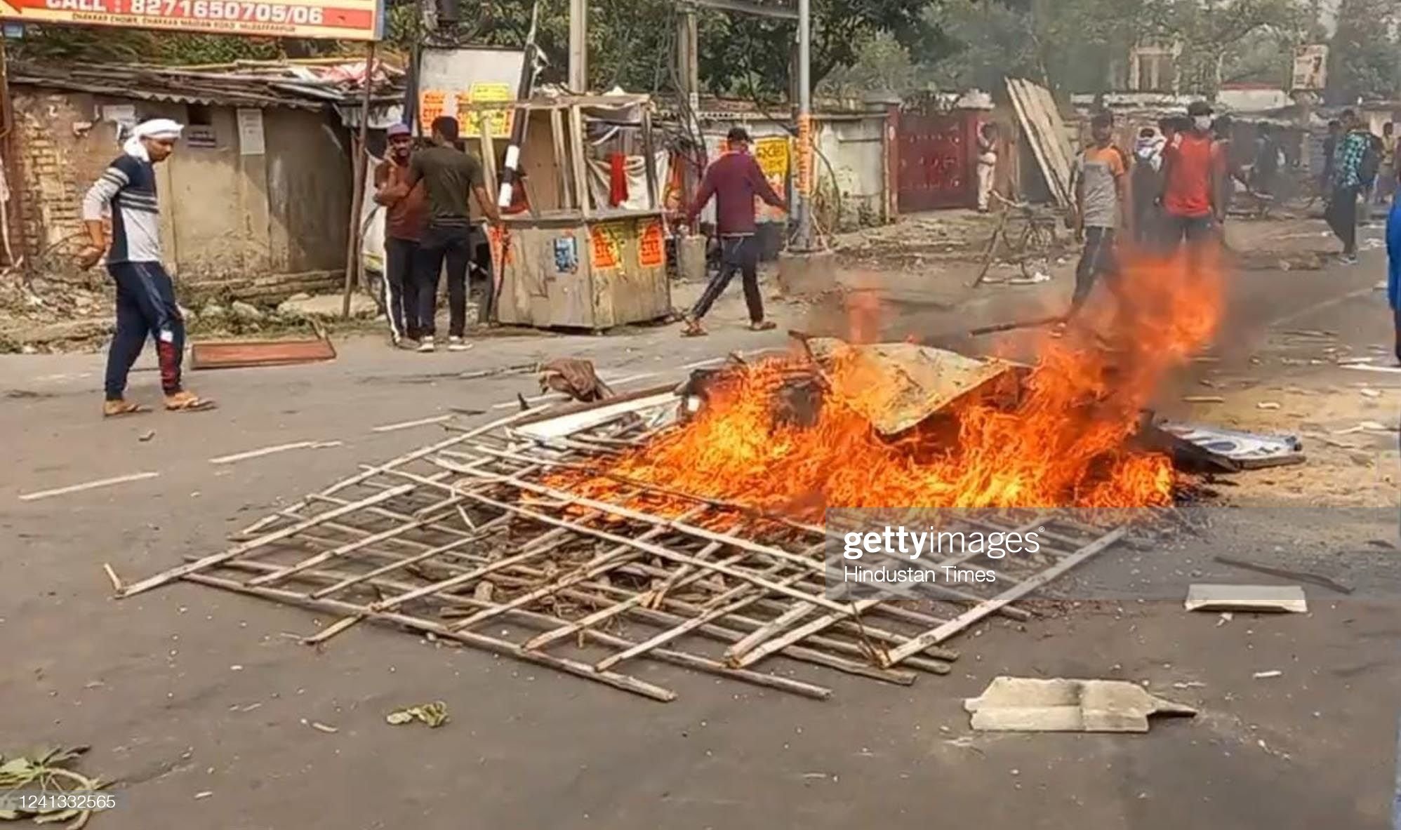 अग्निपथ योजना के विरोध में हजारो युवको को जेल…….