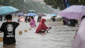 Rain wreaked havoc in many states of the country, hundreds of people lost their lives.