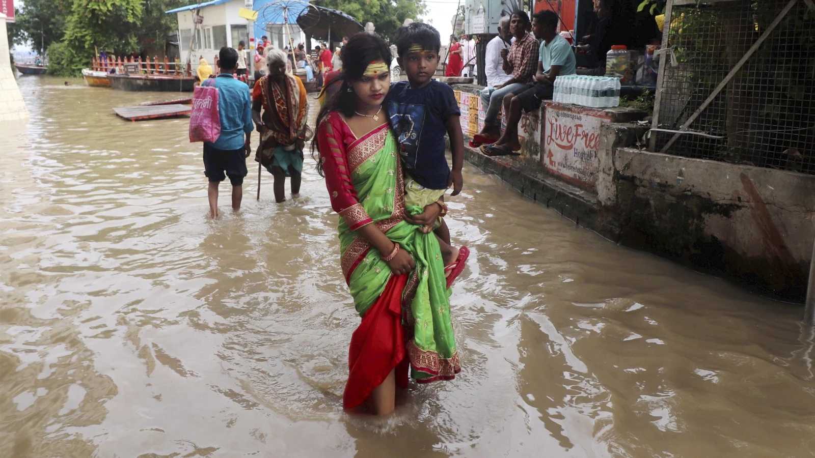 In Banda district, there was chaos due to the water of Yamuna, the death of the child? i